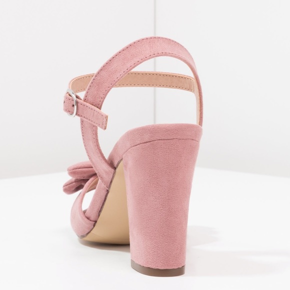 NIB Blush Pink Double Bows Block Heel Sandal - Picture 3 of 4